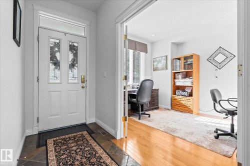 6 50 Oakridge Dr, St. Albert, AB - Indoor Photo Showing Other Room