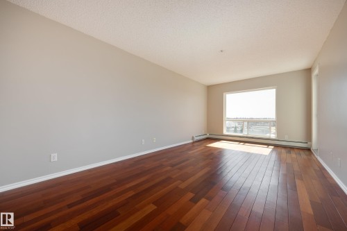 528 17404 64 Avenue, Edmonton, AB - Indoor Photo Showing Other Room