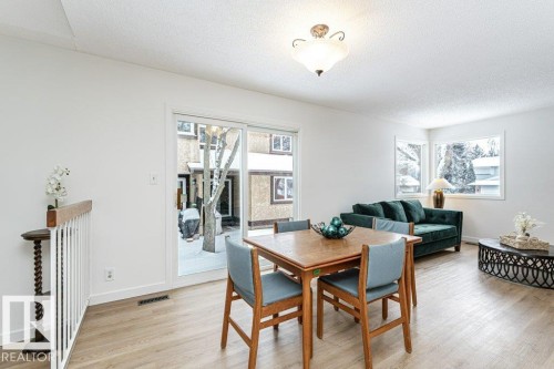 14916 43 Avenue, Edmonton, AB - Indoor