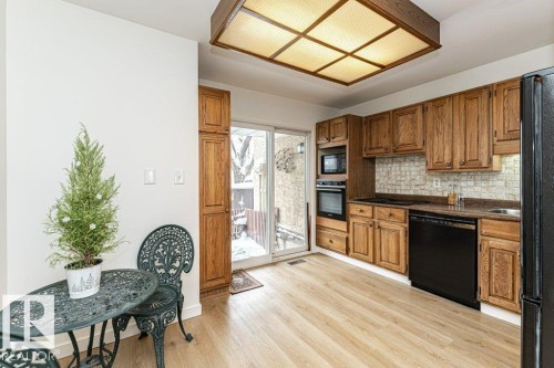 14916 43 Avenue, Edmonton, AB - Indoor