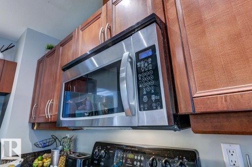 10950 73 Avenue, Edmonton, AB - Indoor Photo Showing Other Room