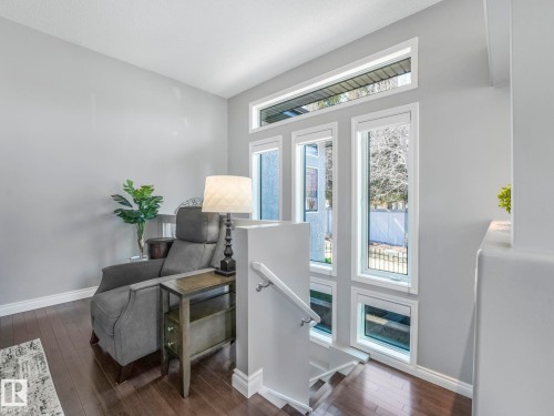 67 Leonard Drive, St. Albert, AB - Indoor