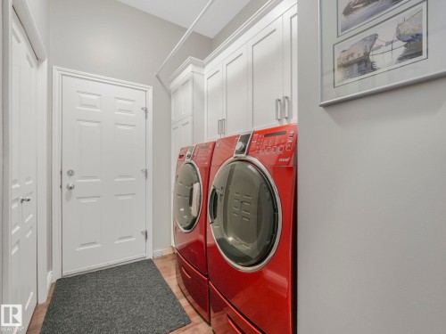67 Leonard Drive, St. Albert, AB - Indoor Photo Showing Laundry Room