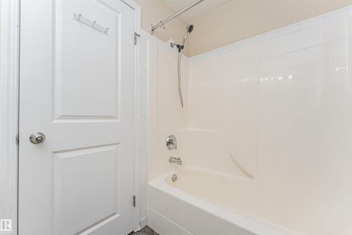524 10535 122 Street, Edmonton, AB - Indoor Photo Showing Bathroom