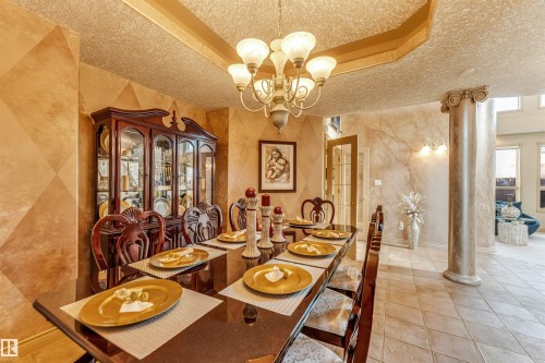 8715 160A Avenue, Edmonton, AB - Indoor Photo Showing Dining Room