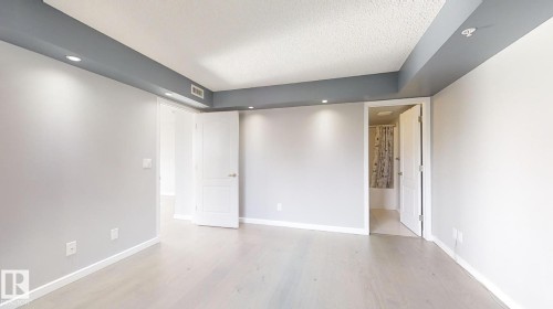 1404 10909 103 Avenue, Edmonton, AB - Indoor Photo Showing Other Room