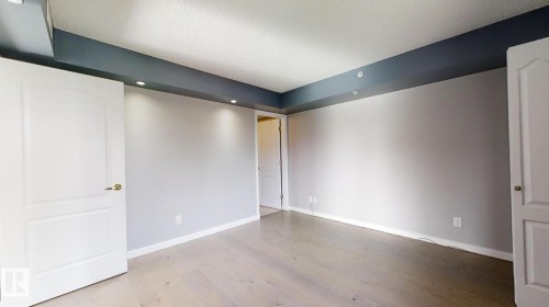 1404 10909 103 Avenue, Edmonton, AB - Indoor Photo Showing Other Room
