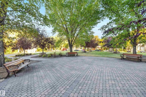 1412 13910 Stony Plain Road, Edmonton, AB - Outdoor