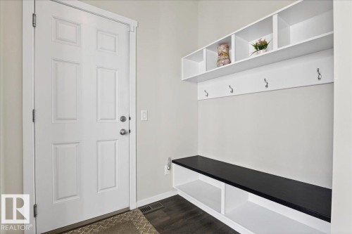 19721 27 Avenue, Edmonton, AB - Indoor Photo Showing Other Room