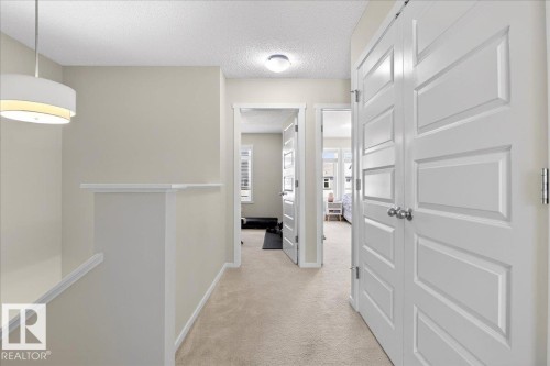 19721 27 Avenue, Edmonton, AB - Indoor Photo Showing Other Room