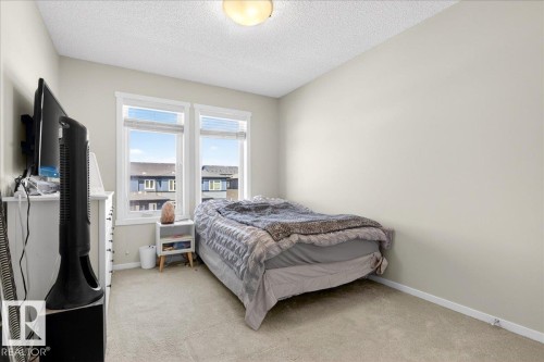 19721 27 Avenue, Edmonton, AB - Indoor Photo Showing Bedroom