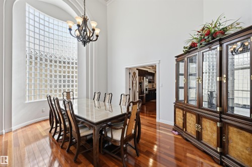 2423 Tegler Green, Edmonton, AB - Indoor Photo Showing Dining Room