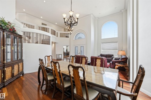 2423 Tegler Green, Edmonton, AB - Indoor Photo Showing Dining Room