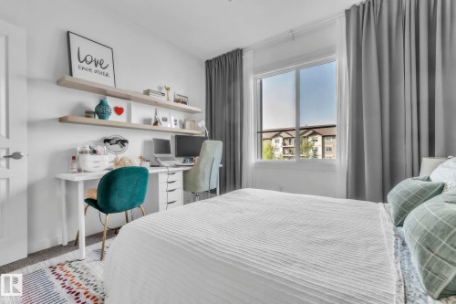 203 812 Welsh Drive, Edmonton, AB - Indoor Photo Showing Bedroom