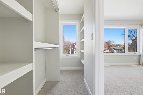 9928 151 Street Nw, Edmonton, AB - Indoor Photo Showing Other Room