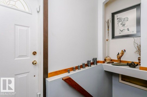 15634 81 Avenue, Edmonton, AB - Indoor Photo Showing Other Room