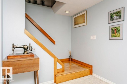 15634 81 Avenue, Edmonton, AB - Indoor Photo Showing Other Room