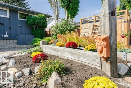 15634 81 Avenue, Edmonton, AB - Outdoor