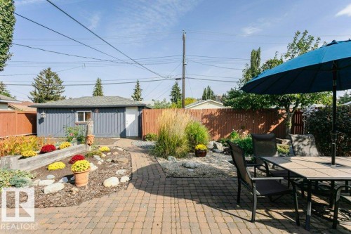 15634 81 Avenue, Edmonton, AB - Outdoor