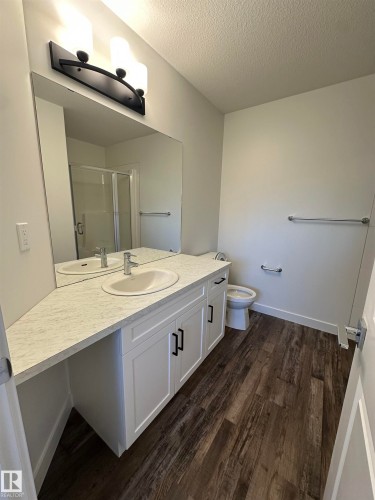 Main Bathroom upstairs *pictures don't represent exact colours and are from another home with same layout - 65 5122 213A Street, Edmonton, AB - Indoor Photo Showing Bathroom