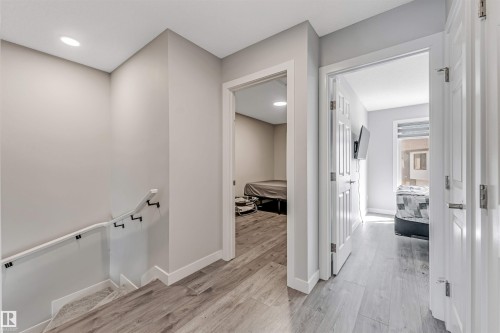 21 11910 35 Avenue, Edmonton, AB - Indoor Photo Showing Other Room