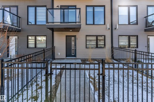 21 11910 35 Avenue, Edmonton, AB - Outdoor