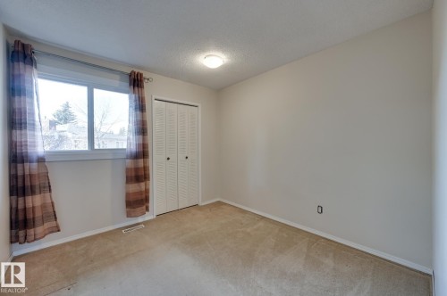 10634 158 Avenue, Edmonton, AB - Indoor Photo Showing Other Room
