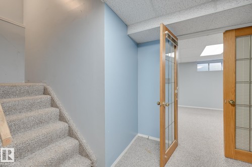 10634 158 Avenue, Edmonton, AB - Indoor Photo Showing Other Room