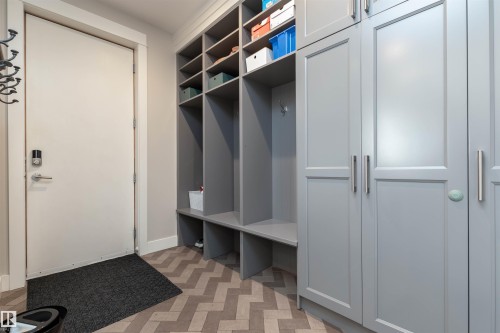 9629 84 Avenue, Edmonton, AB - Indoor Photo Showing Other Room