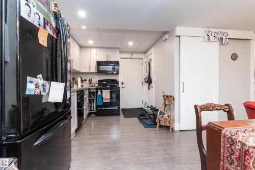 9629 84 Avenue, Edmonton, AB - Indoor