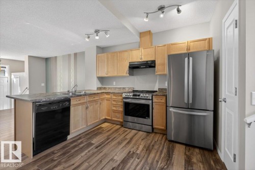 130 5604 199 Street, Edmonton, AB - Indoor Photo Showing Kitchen With Double Sink