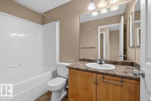 130 5604 199 Street, Edmonton, AB - Indoor Photo Showing Bathroom