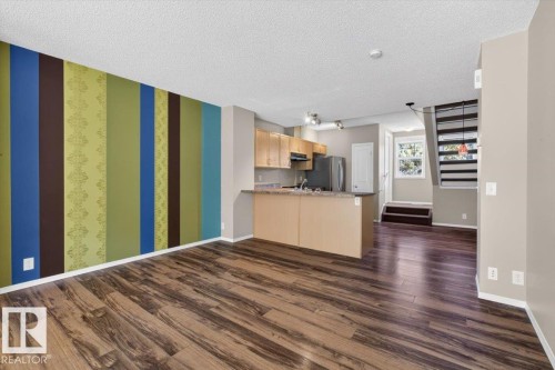 130 5604 199 Street, Edmonton, AB - Indoor Photo Showing Kitchen