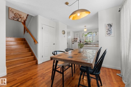 8759 92 Avenue, Edmonton, AB - Indoor Photo Showing Dining Room