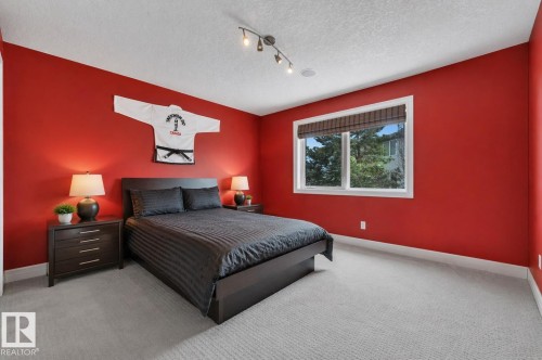 1181 Hollands Way, Edmonton, AB 