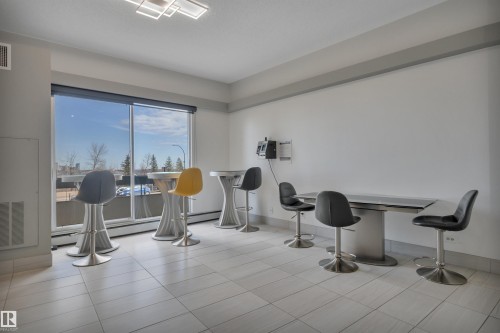210 10883 Saskatchewan Drive, Edmonton, AB - Indoor Photo Showing Other Room