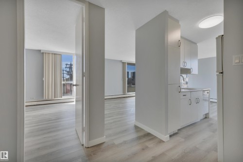 210 10883 Saskatchewan Drive, Edmonton, AB - Indoor Photo Showing Other Room