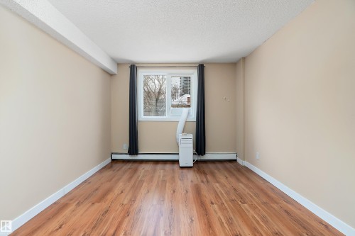 206 9929 113 Street, Edmonton, AB - Indoor Photo Showing Other Room