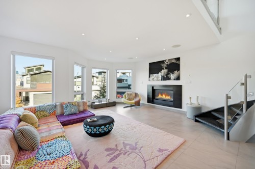 10065 90 Avenue, Edmonton, AB - Indoor Photo Showing Living Room With Fireplace