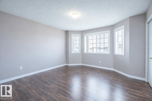 2887 23 Street Nw, Edmonton, AB - Indoor Photo Showing Other Room
