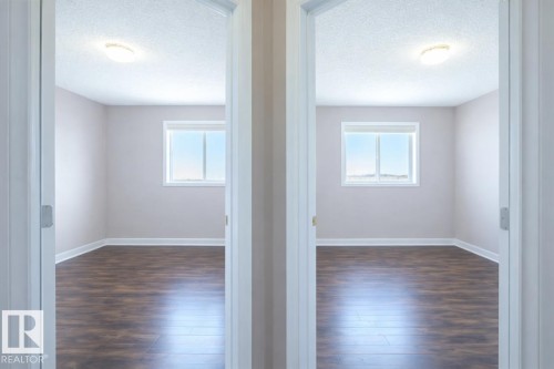 2887 23 Street Nw, Edmonton, AB - Indoor Photo Showing Other Room