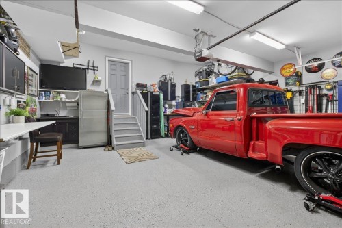 55 Silverstone Drive, Stony Plain, AB - Indoor Photo Showing Garage