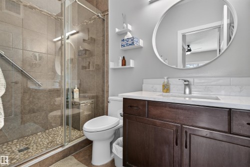6808 Cardinal Link, Edmonton, AB - Indoor Photo Showing Bathroom