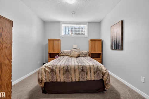 6808 Cardinal Link, Edmonton, AB - Indoor Photo Showing Bedroom