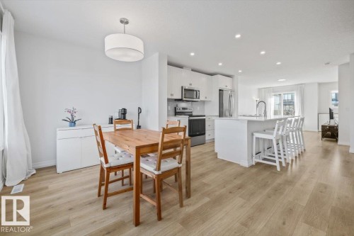 2418 Trumpeter Way, Edmonton, AB - Indoor Photo Showing Dining Room