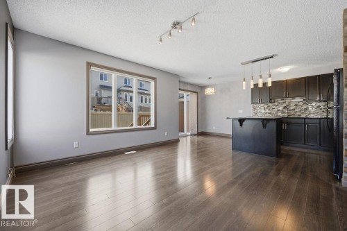 21 2005 70 Street, Edmonton, AB - Indoor Photo Showing Kitchen