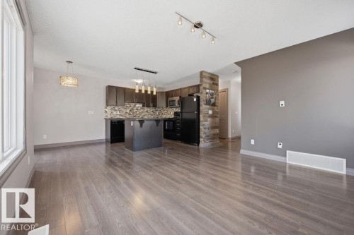 21 2005 70 Street, Edmonton, AB - Indoor Photo Showing Other Room