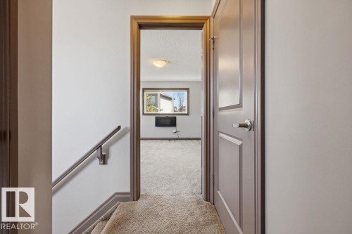 21 2005 70 Street, Edmonton, AB - Indoor Photo Showing Other Room