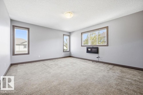 21 2005 70 Street, Edmonton, AB - Indoor Photo Showing Other Room