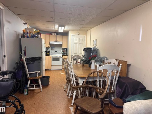 Image quality insufficient for description - 10528 100 Avenue, Westlock, AB - Indoor